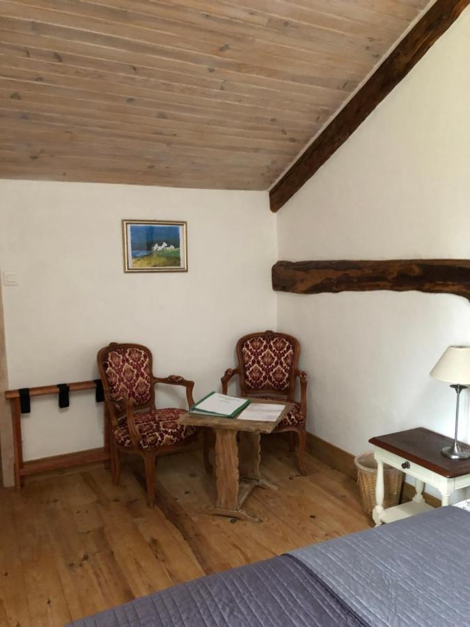 Chambres D'Hotes Des Forets Ecuras Exterior photo